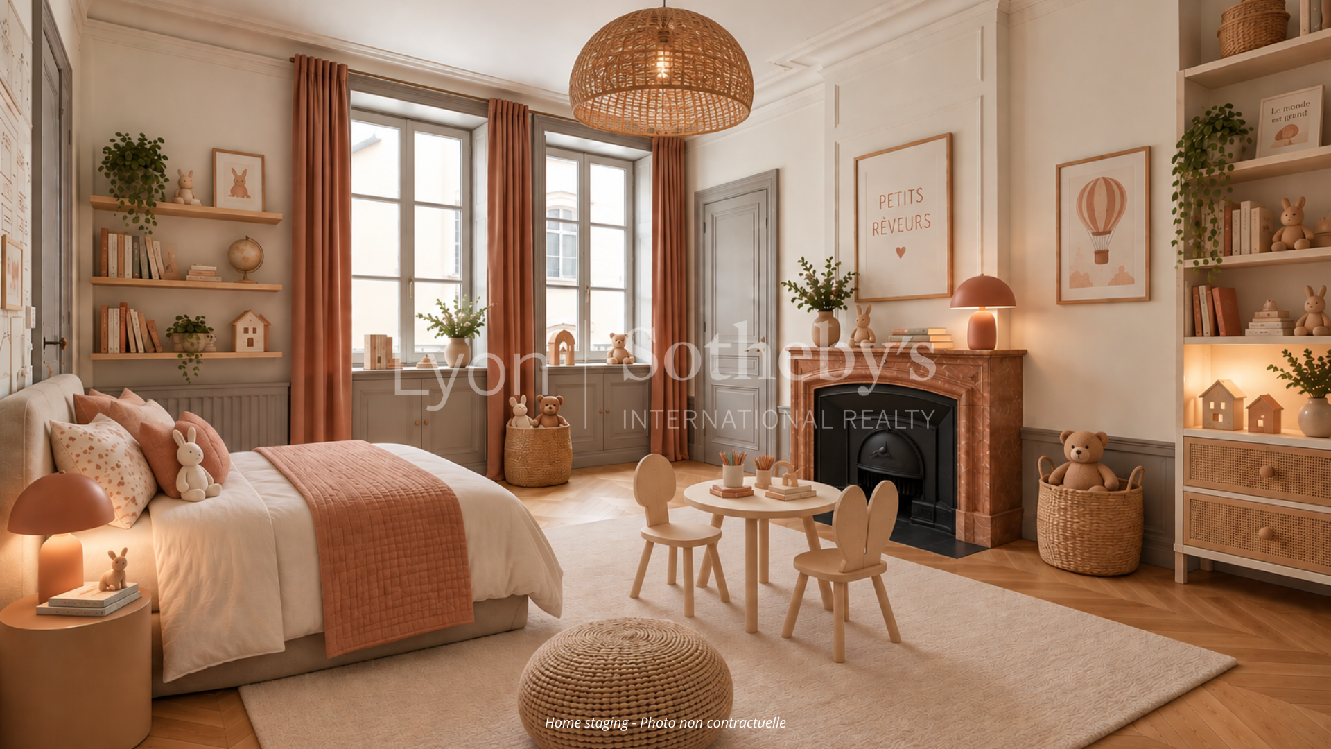 apartment 5 Rooms for sale on LYON (69002)