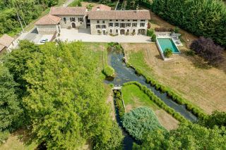 property 10 Rooms for sale on REAUMONT (38140)