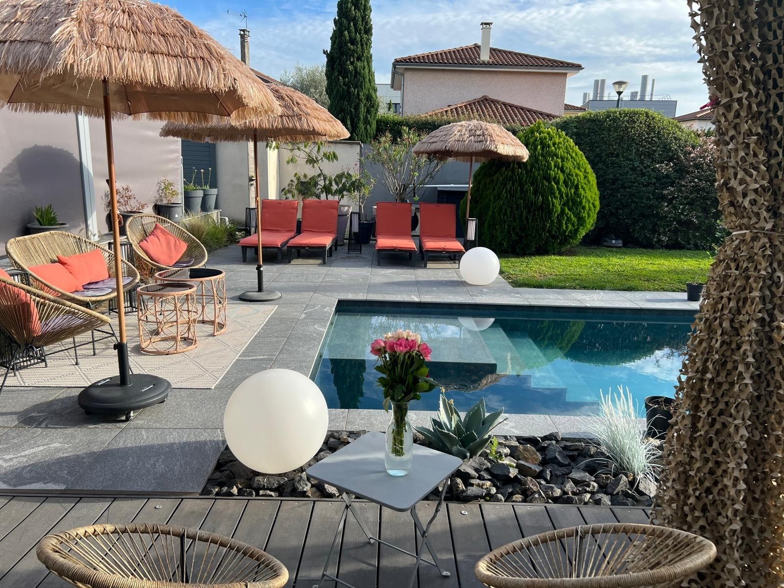 maison contemporaine 7 Pièces en vente sur STE FOY LES LYON (69110)