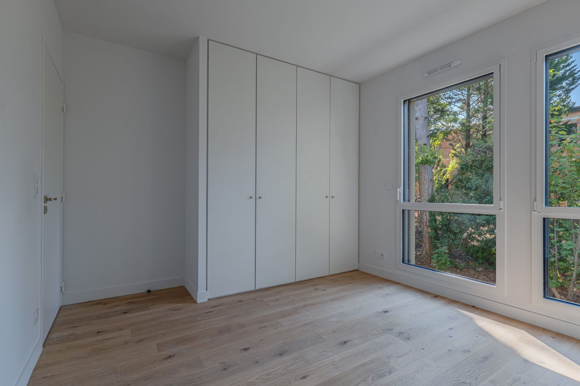 apartment 3 Rooms for sale on ST DIDIER AU MONT D OR (69370)