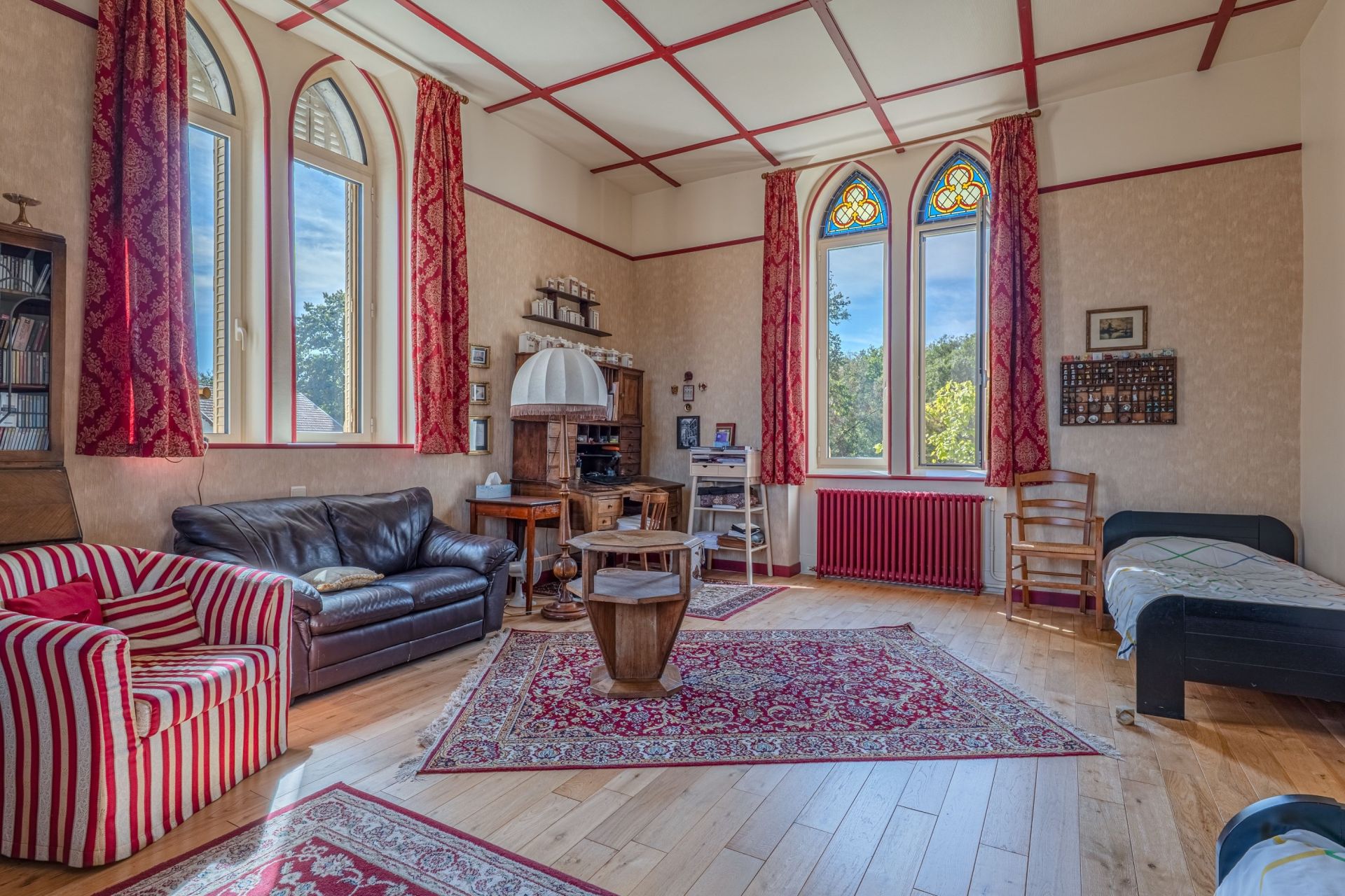 maison 10 Pièces en vente sur PERONNAS (01960)