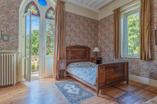 maison 10 Pièces en vente sur PERONNAS (01960)