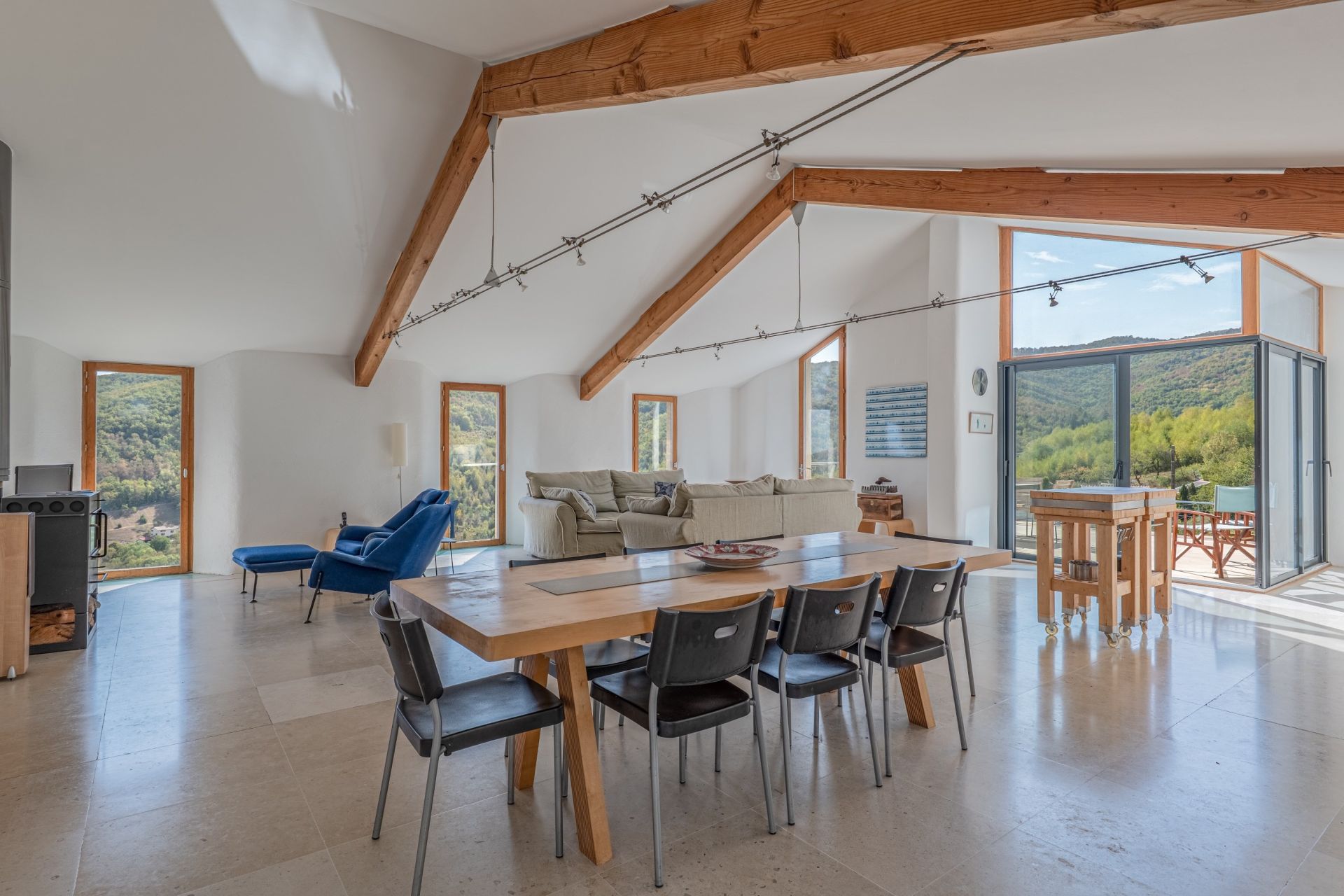maison d'architecte 6 Pièces en vente sur MARCHAMPT (69430)