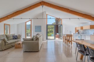 maison d'architecte 6 Pièces en vente sur MARCHAMPT (69430)