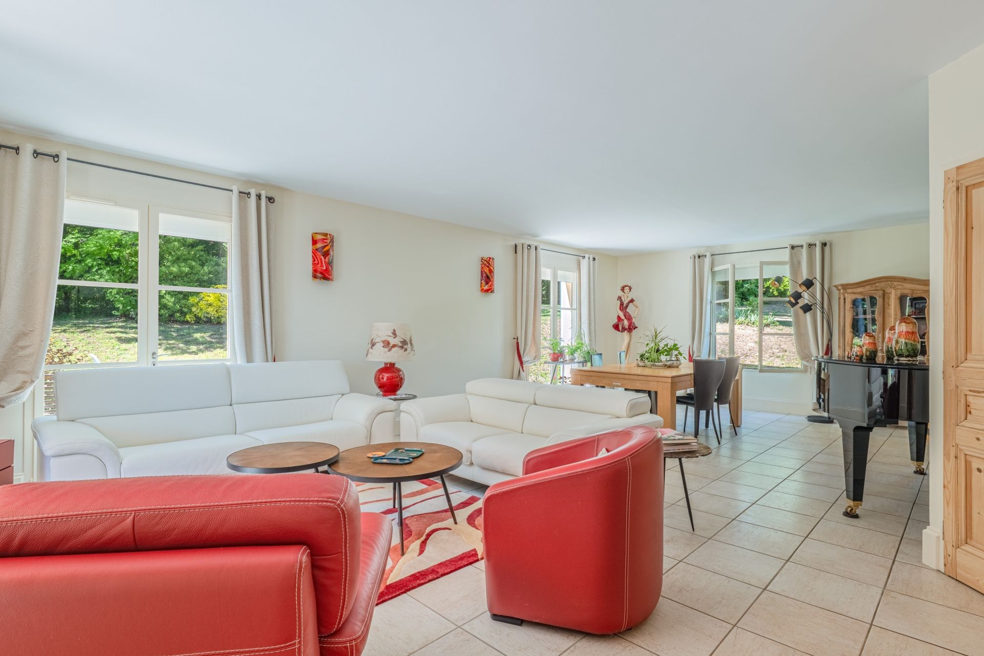 maison contemporaine 9 Pièces en vente sur STE FOY LES LYON (69110)