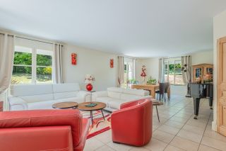 maison contemporaine 9 Pièces en vente sur STE FOY LES LYON (69110)