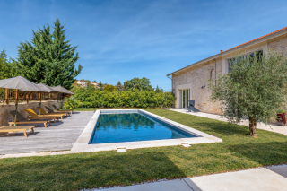 corps de ferme 6 Pièces en vente sur LUCENAY (69480)