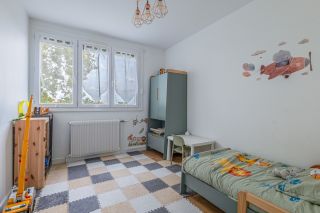 apartment 6 Rooms for sale on BRON (69500)