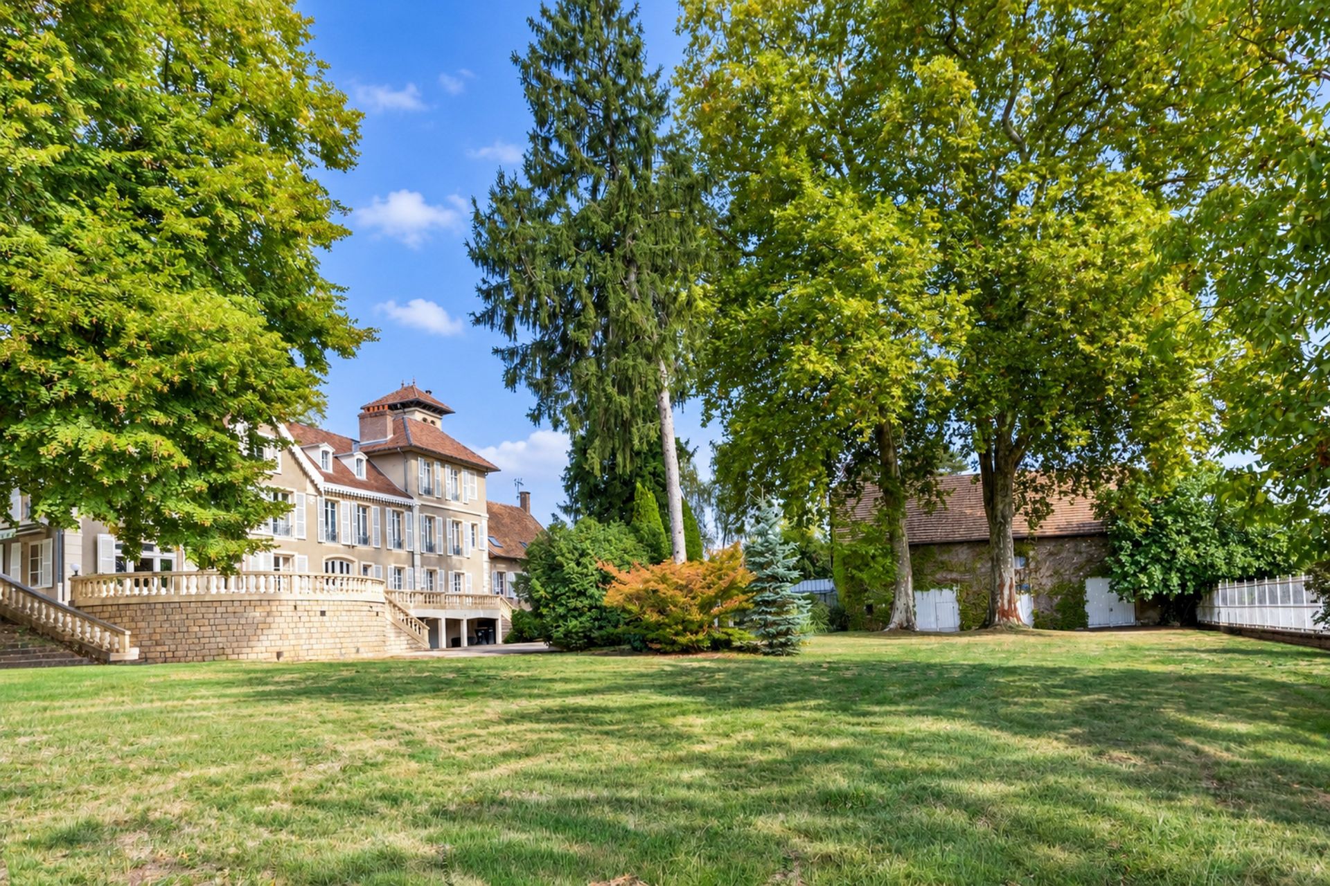 maison 15 Pièces en vente sur BEAUNE (21200)