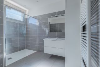 apartment 4 Rooms for sale on LYON (69006)