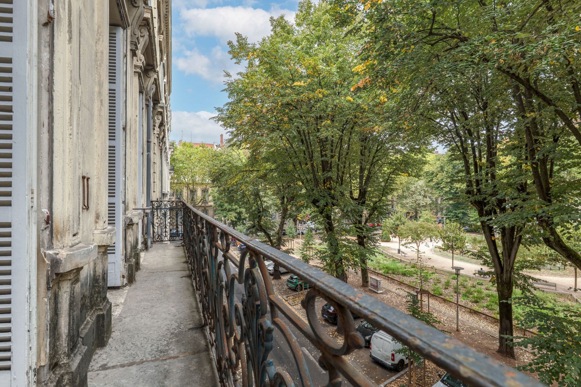 apartment 6 Rooms for sale on LYON (69006)