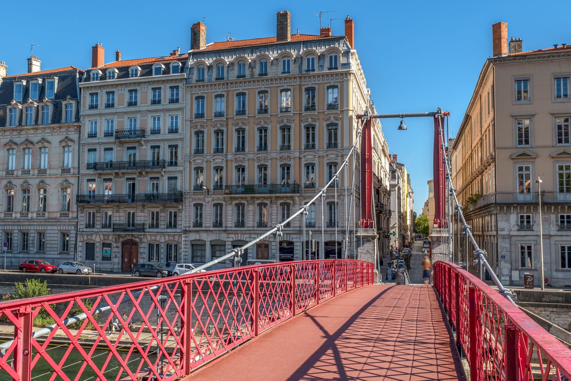 apartment 7 Rooms for sale on LYON (69002)