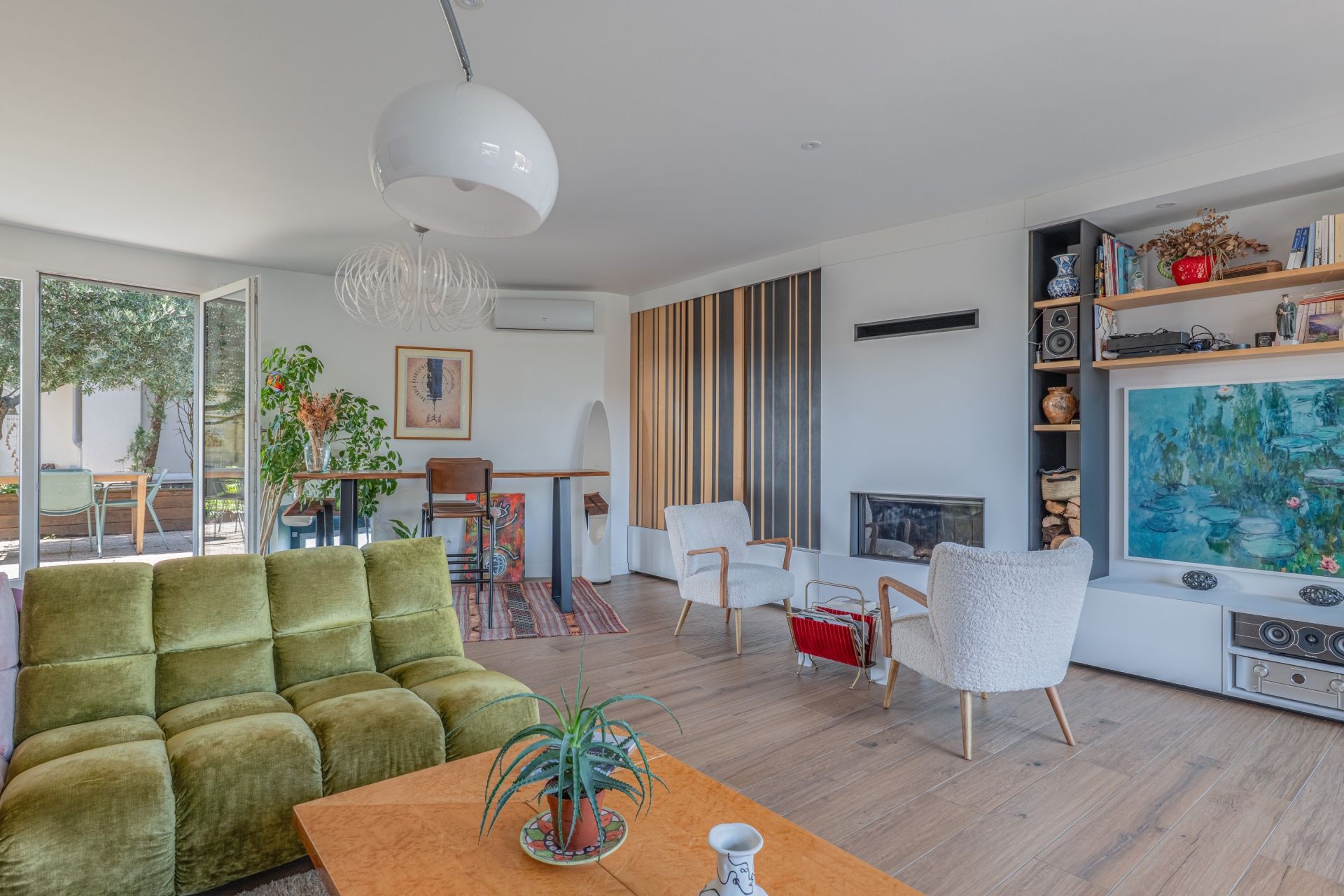 apartment 5 Rooms for sale on LYON (69004)