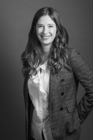 Clémentine AKNINE-BOREL DU BEZ